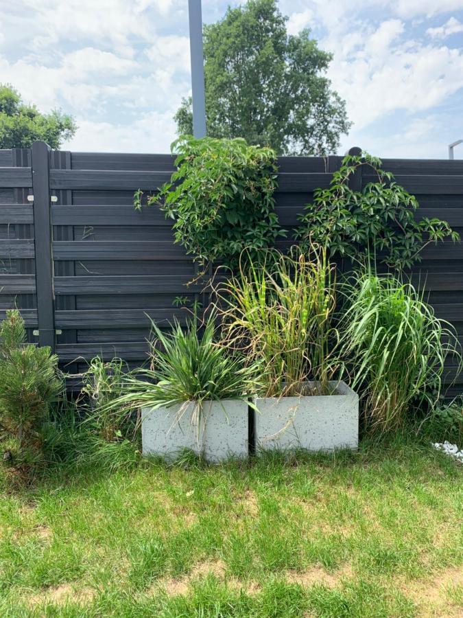 Garden Apartment Self Check-In - Bezkluczowy Dostep W 10 Minut O Kazdej Porze Cracóvia Exterior foto